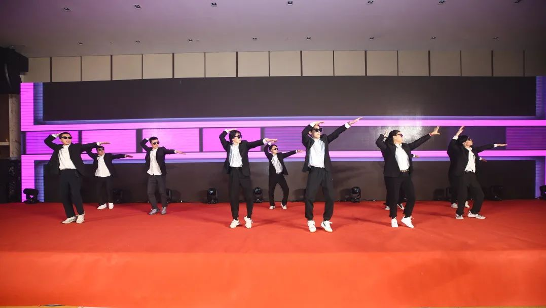 1.景观院表演.png